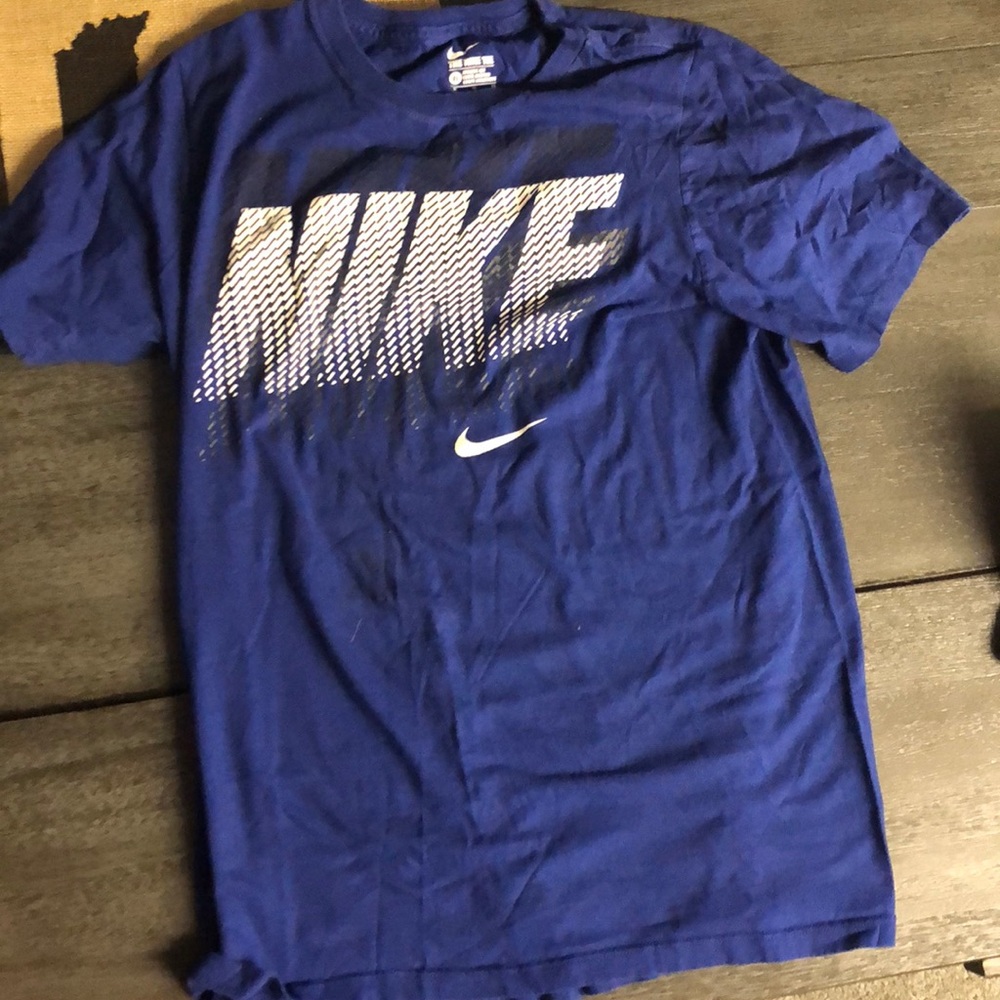 Blue Nike T-shirt